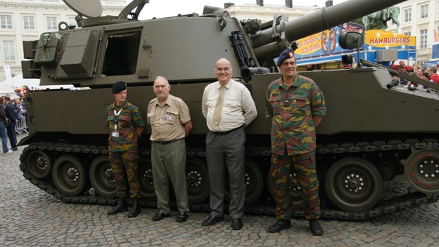 img/Activiteiten/20110721NatFeestdag/DSC03513.JPG