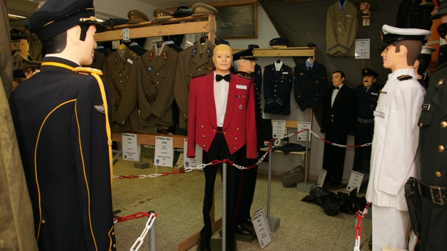 img/I21/Uniformen/Gala.jpg